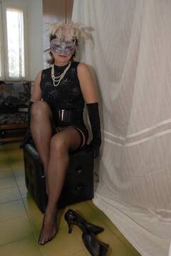 Public Photo of --NICOLL--