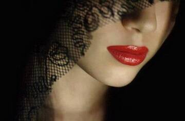 Public Photo of Vanesia