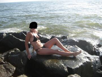 Public Photo of NADINE35