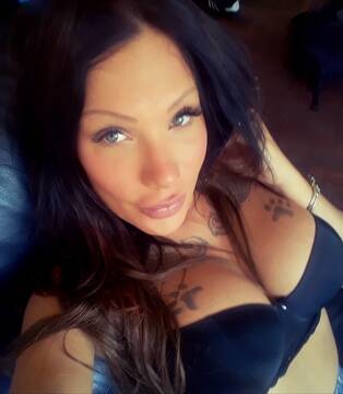 Public Photo of elektrahot