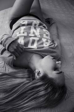 Public Photo of lupevalentina-