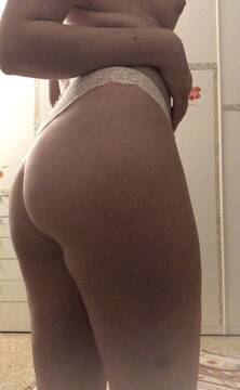 Public Photo of Leilaxxx