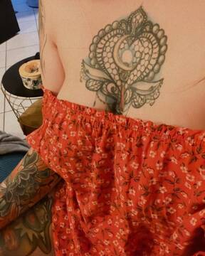 Public Photo of AnalQuenn