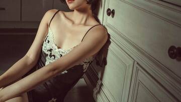 Public Photo of Black_Lily