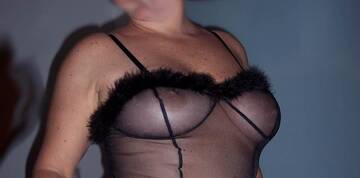 Public Photo of Hot_Alice