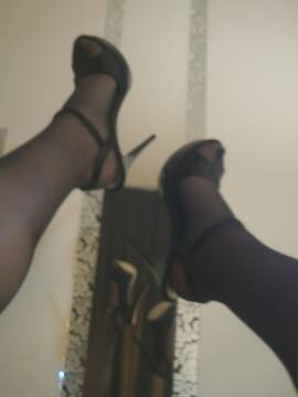 Public Photo of moniaka