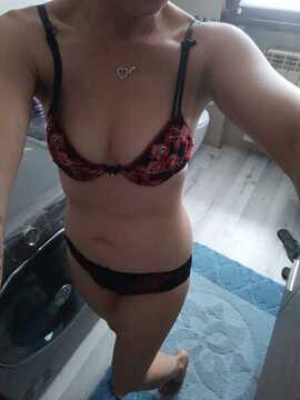 Public Photo of Maialinacalabra