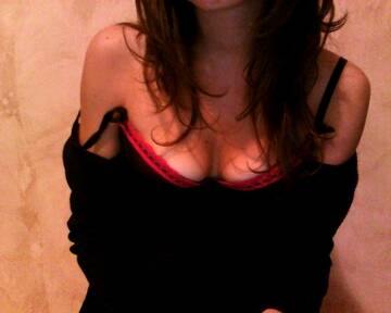 Public Photo of Noemi