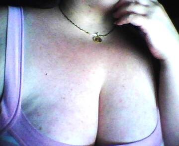 Public Photo of KissRoseGirl